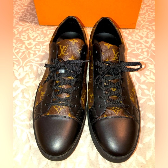 REAL LOUIS VUITTON BRAND New !! Only worn once ! Tennis shoes size 13 - Picture 1 of 9